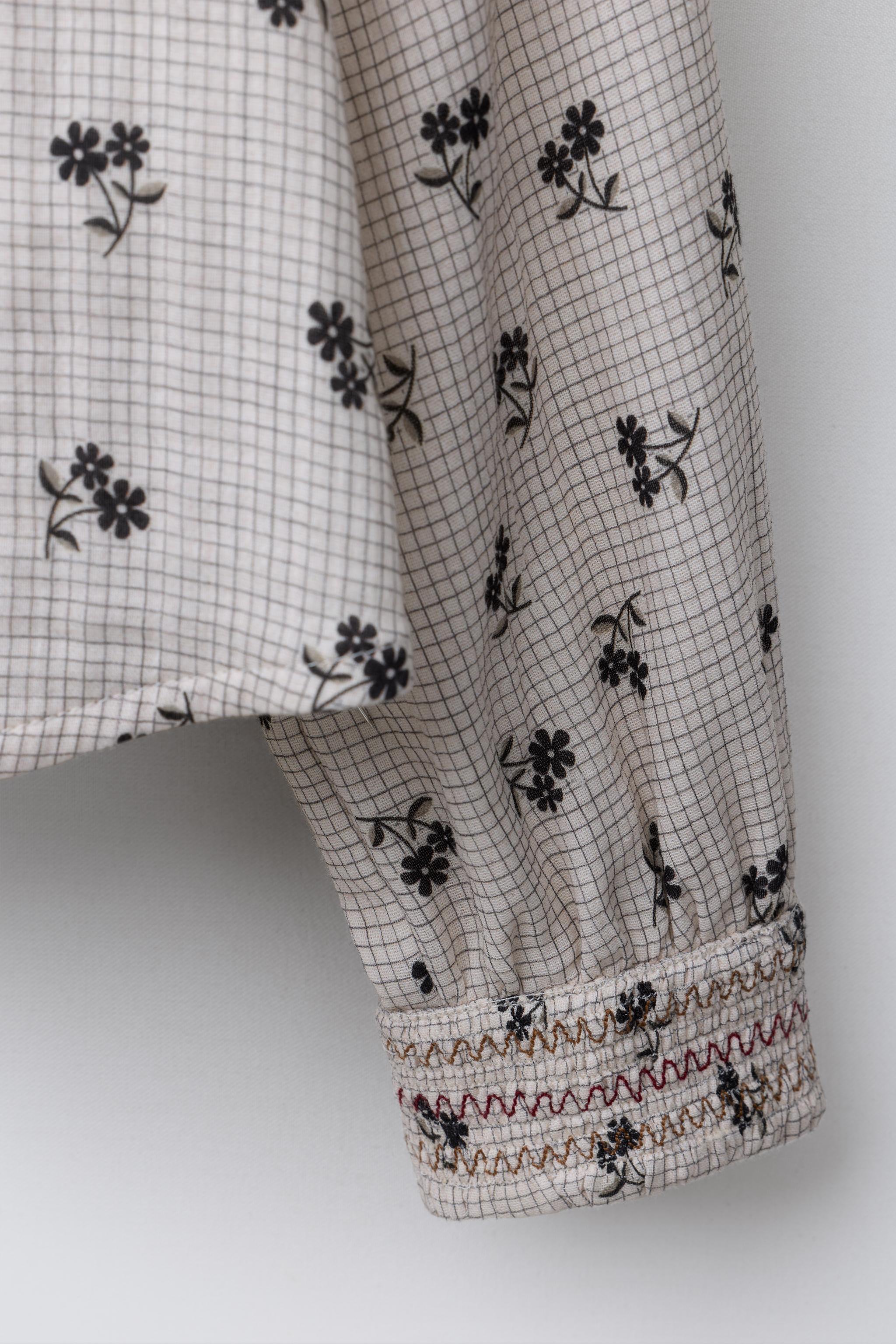 PLAID AND FLORAL BLOUSE